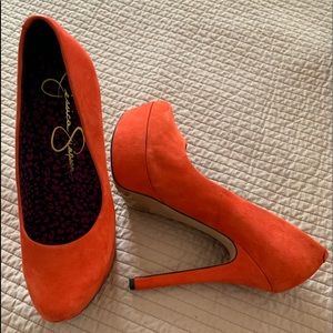 Jessica Simpson sueded platform heels